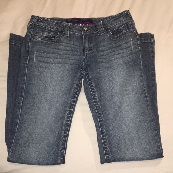 Refuge size 5R Juniors Jeans** - Picture 2 of 6
